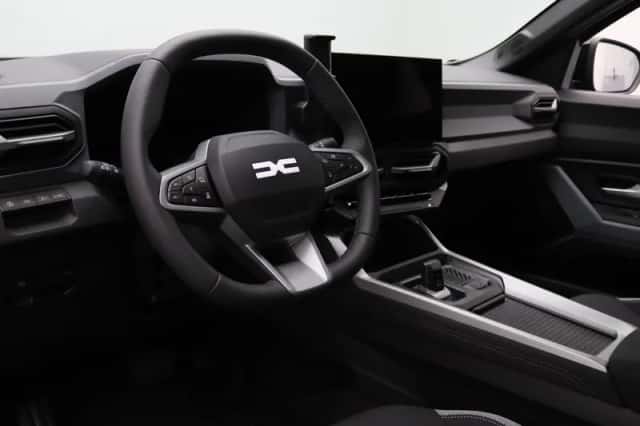 Dacia Bigster (2026) thumbnail 3