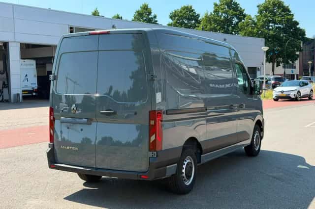 Renault Master (2024) thumbnail 5
