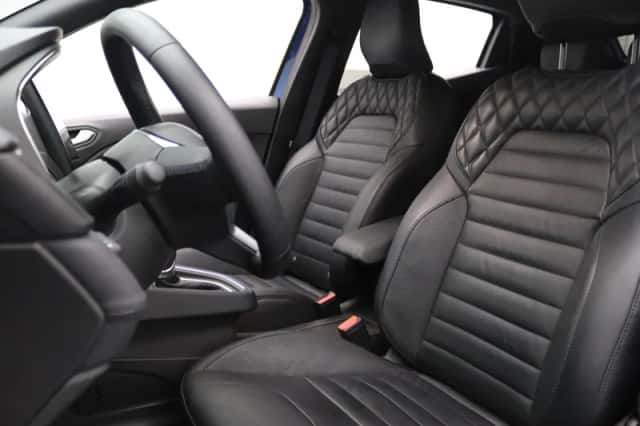 Renault Clio (2024) thumbnail 5