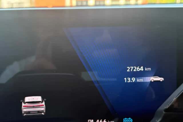 Renault Mégane E-Tech (2025) thumbnail 5
