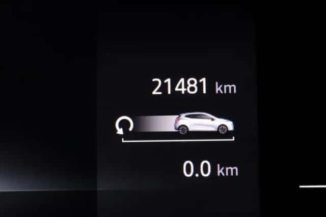Renault Clio (2025) thumbnail 4