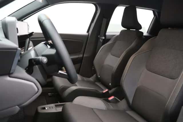 Nissan Micra (2026) thumbnail 5