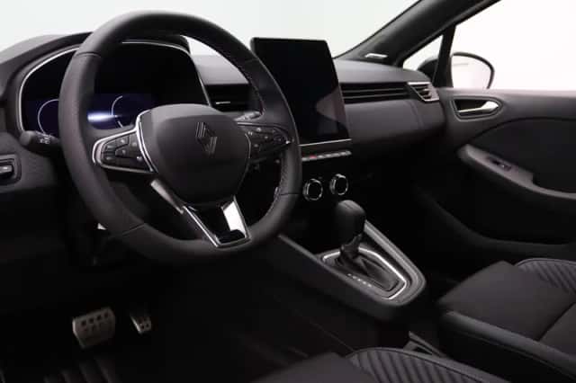 Renault Clio (2026) thumbnail 3