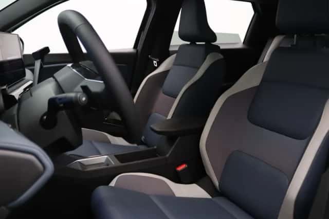 Nissan Micra (2025) thumbnail 4