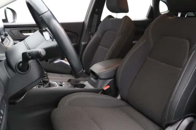 Nissan Qashqai (2022) thumbnail 5