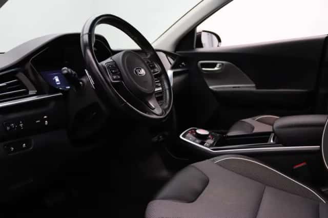 Kia Niro EV (2021) thumbnail 4