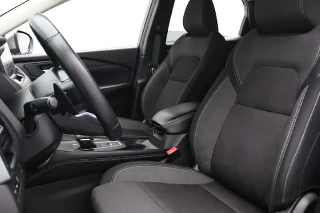 Nissan Qashqai (2023) thumbnail 5