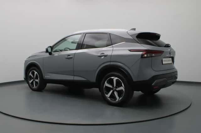 Nissan Qashqai (2023) thumbnail 2