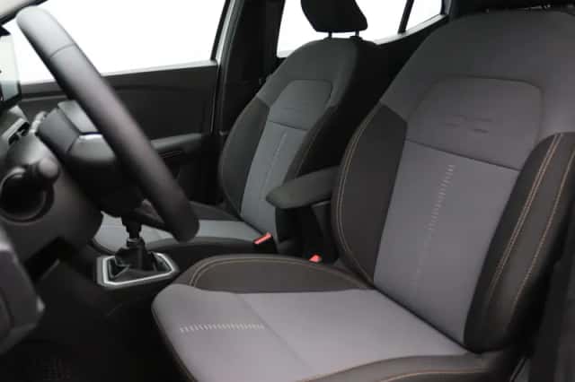 Dacia Sandero (2025) thumbnail 5