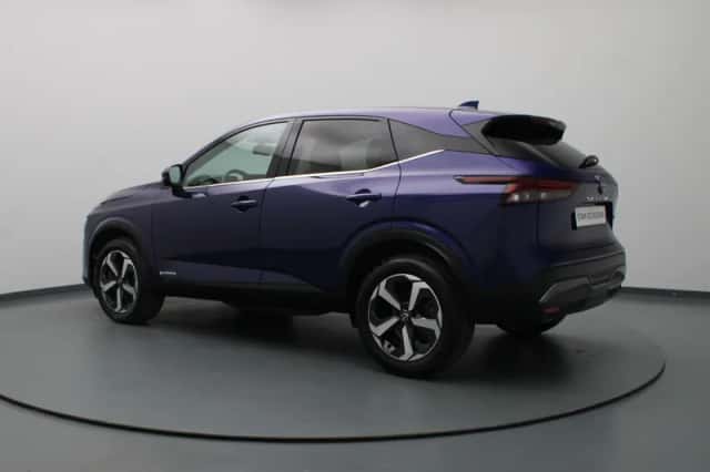 Nissan Qashqai (2023) thumbnail 2