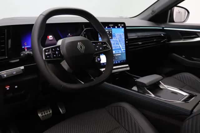 Renault Austral (2025) thumbnail 3