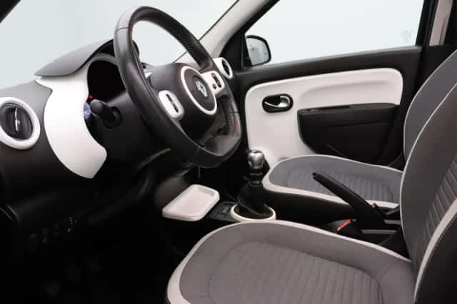 Renault Twingo (2016) thumbnail 3