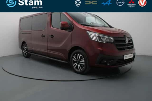 Renault Trafic (2024) thumbnail 1