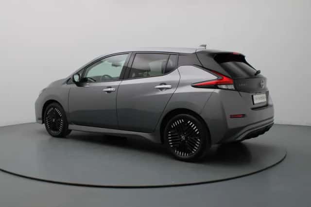 Nissan Leaf (2024) thumbnail 2