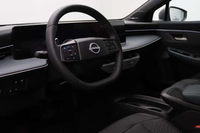 Nissan Leaf (2026) thumbnail 3