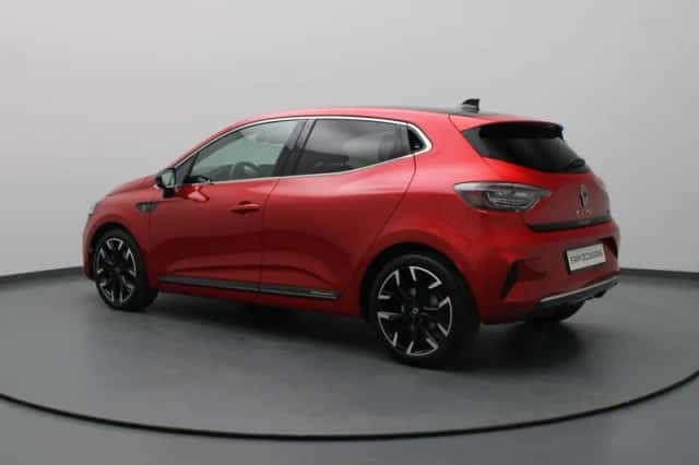Renault Clio (2025) thumbnail 2