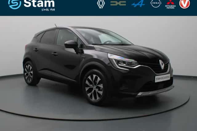 Renault Captur (2023) thumbnail 1
