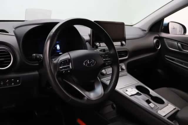 Hyundai Kona (2020) thumbnail 3