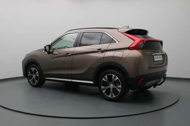 Mitsubishi Eclipse Cross (2018) thumbnail 2