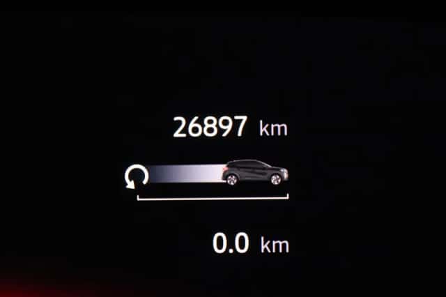 Renault Captur (2025) thumbnail 4