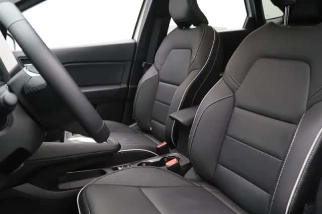 Mitsubishi Grandis (2025) thumbnail 4