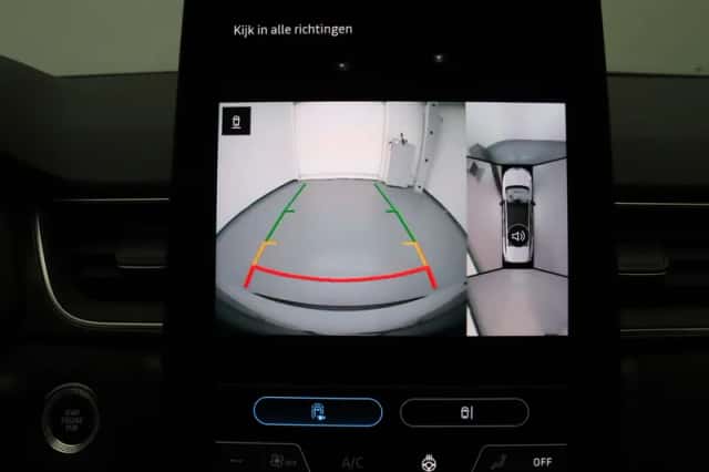Renault Captur (2025) thumbnail 6