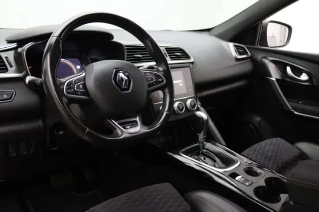 Renault Kadjar (2021) thumbnail 3