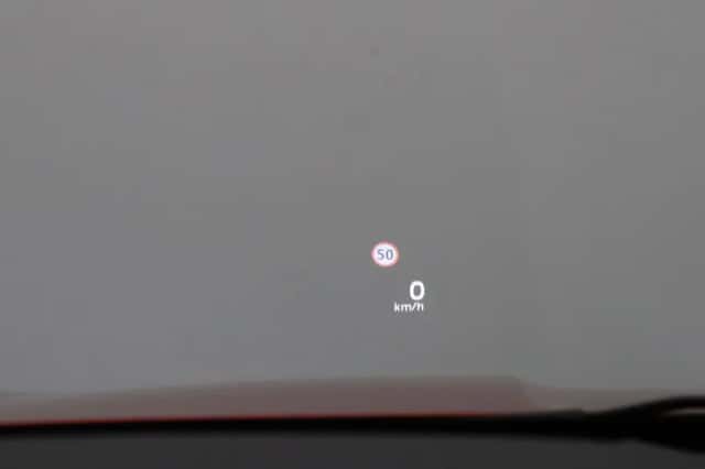 Mitsubishi Outlander (2025) thumbnail 6