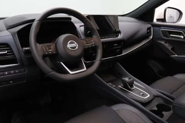 Nissan Qashqai (2022) thumbnail 3