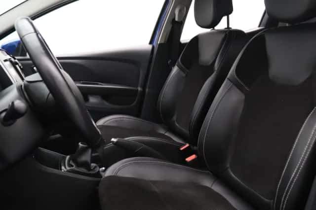 Renault Clio (2018) thumbnail 5