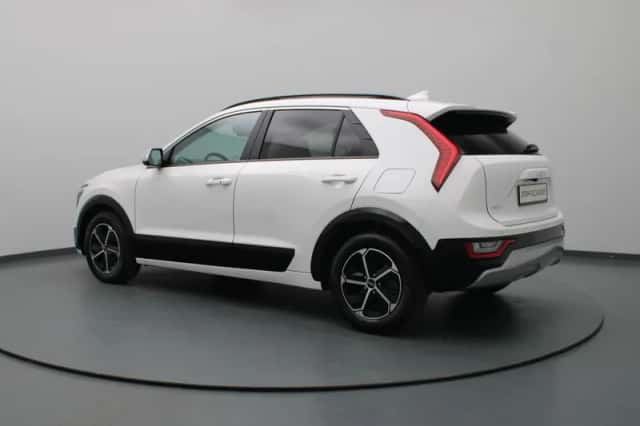 Kia Niro (2024) thumbnail 2