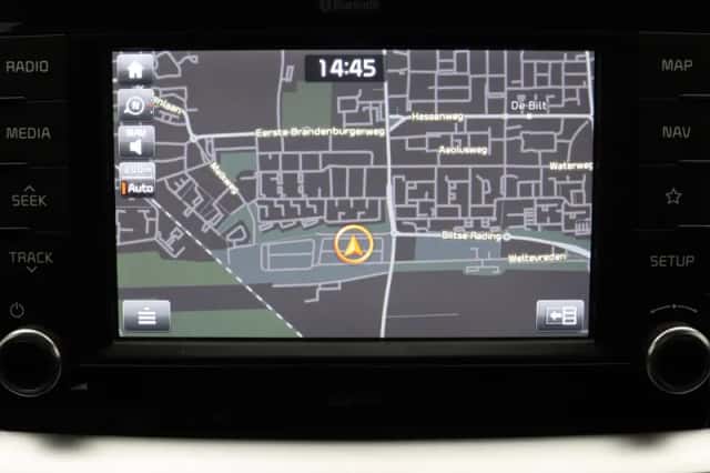 Kia Stonic (2020) thumbnail 6