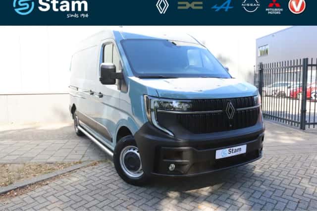 Renault Master (2024) thumbnail 1