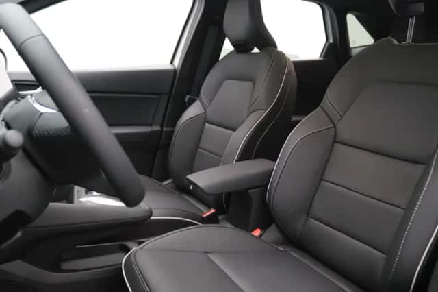 Mitsubishi Grandis (2026) thumbnail 5