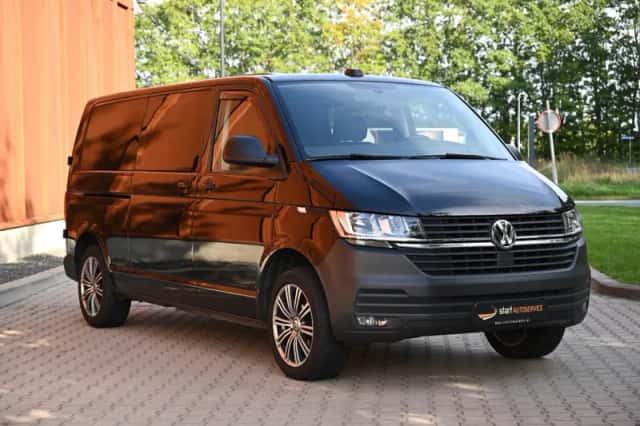 Volkswagen Transporter (2020) thumbnail 2