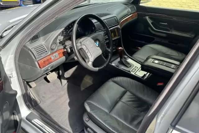BMW 7-Serie (2000) thumbnail 5