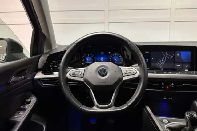 Volkswagen Golf (2020) thumbnail 5