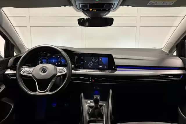 Volkswagen Golf (2020) thumbnail 6