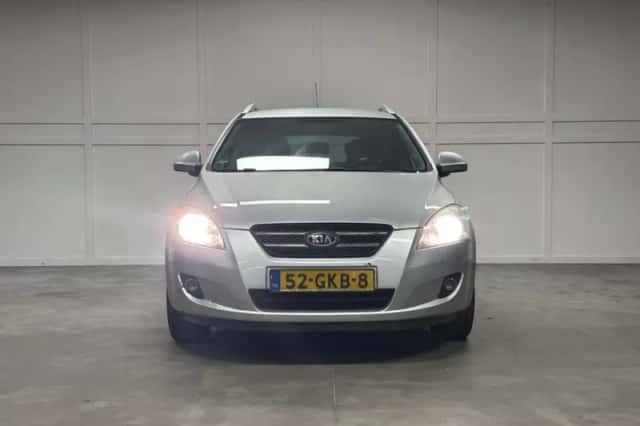Kia Ceed (2008) thumbnail 2