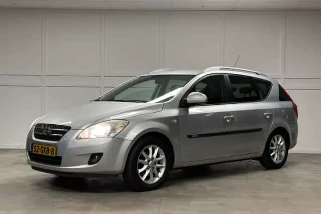 Kia Ceed (2008) thumbnail 3