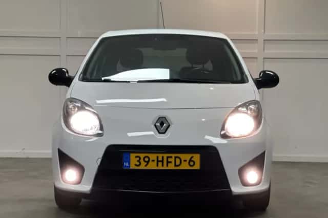 Renault Twingo (2008) thumbnail 2