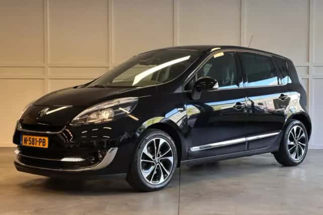 Renault Scénic (2016) thumbnail 3