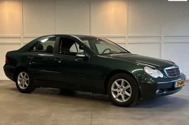 Mercedes-Benz C-Klasse (2000) thumbnail 1