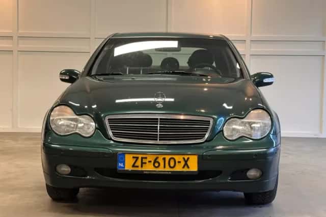 Mercedes-Benz C-Klasse (2000) thumbnail 2