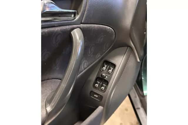 Mercedes-Benz C-Klasse (2000) thumbnail 5