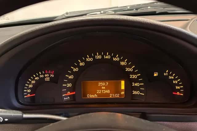 Mercedes-Benz C-Klasse (2000) thumbnail 6