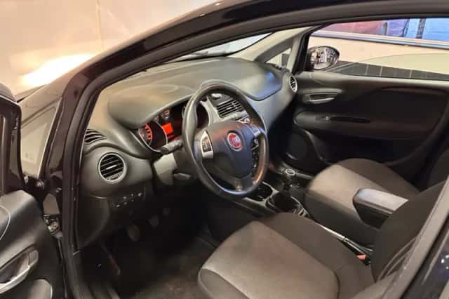 Fiat Punto Evo (2015) thumbnail 4