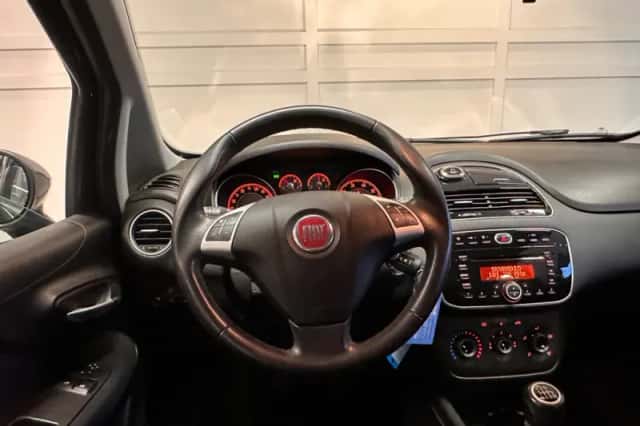 Fiat Punto Evo (2015) thumbnail 6