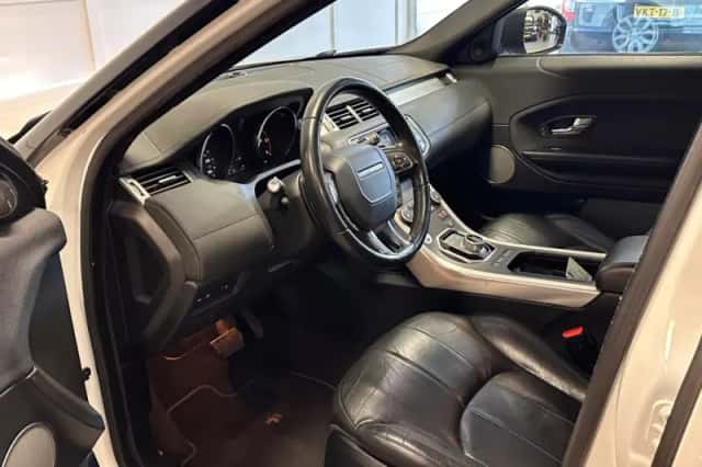 Land Rover Range Rover Evoque (2017) thumbnail 4