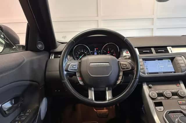 Land Rover Range Rover Evoque (2017) thumbnail 6